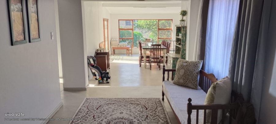 5 Bedroom Property for Sale in Bayview Western Cape